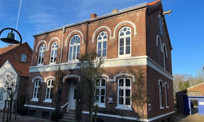 Esens House | Ebbe Comfortable holiday residence
