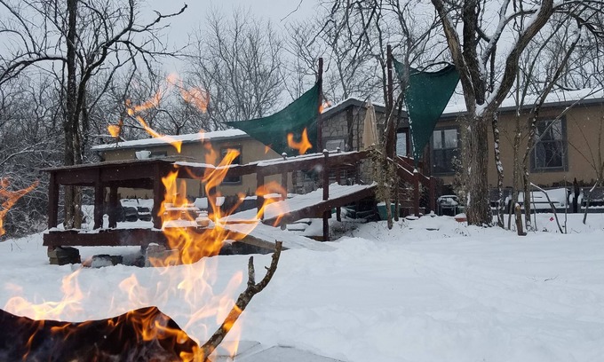 Drexel Cabin | Eco Cabin Secluded Retreat In The Country Close The Main Cities by itluxurystays