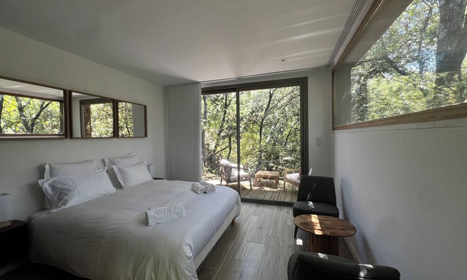 Garrigues Cabin | Ecolodge 2: Sparrowhawk