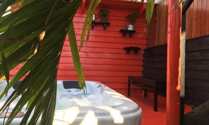 Desbonnes House | Ecolodge with private spa