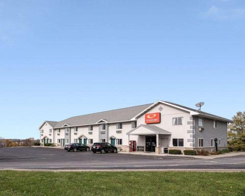 Canandaigua Hotel | Econo Lodge Inn & Suites Canandaigua - Finger Lakes Area