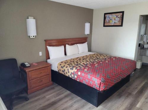 Temple Cabin | Econo Lodge Temple