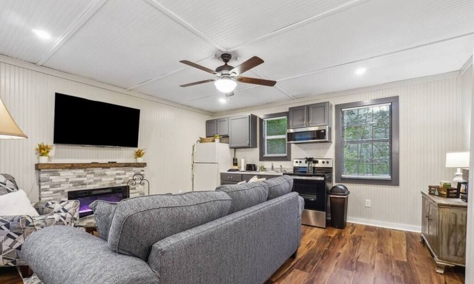 Ellijay Cabin | Economical/Hiking/No 4whdr/Sleeps 3