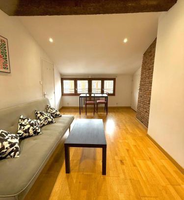 Carmes Apartment | Ecrin des Carmes T1 Hypercentre