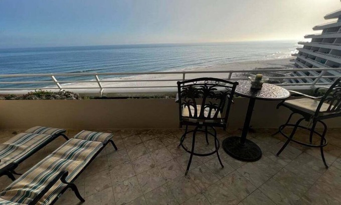 Ono Island Condo | Eden Condo E900 | Beachfront | 3 Pools | On-Site Day Spa & Salon | My Beach Getaways