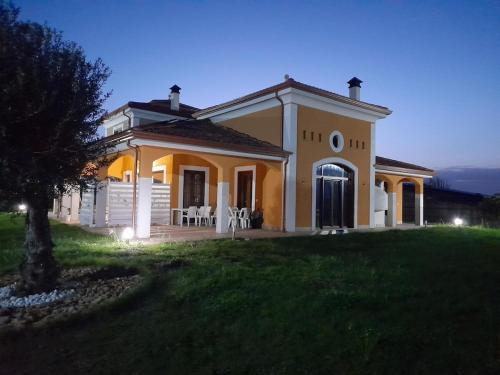 Capaccio-Paestum Apartment | EDEN - Paestum holiday home