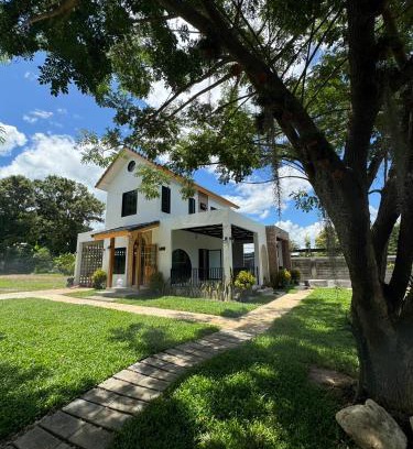 Pai Villa | Eden Villa - Verdant Garden