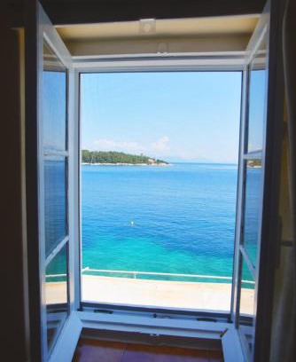 Matsoukata House | Efi's Cottage by the sea