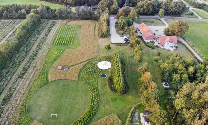 Sig House | Egebjerggaard Bed & Breakfast