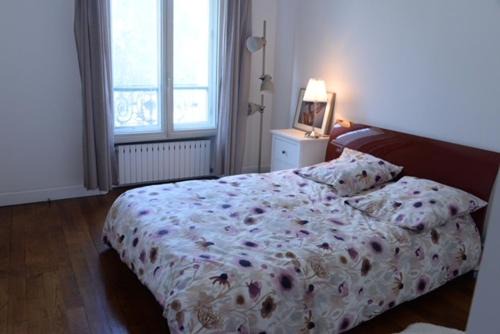 Quartier du Gros-Caillou House | Eiffel Edge Escape 30 m from Eiffel tower