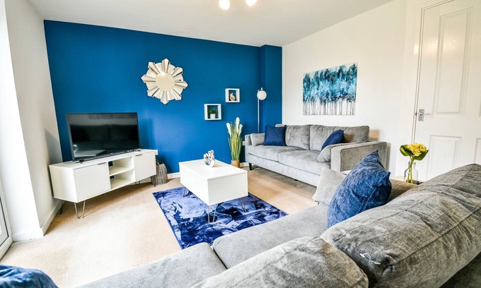 Stockton-on-Tees Other | Einstein house | Workstays UK