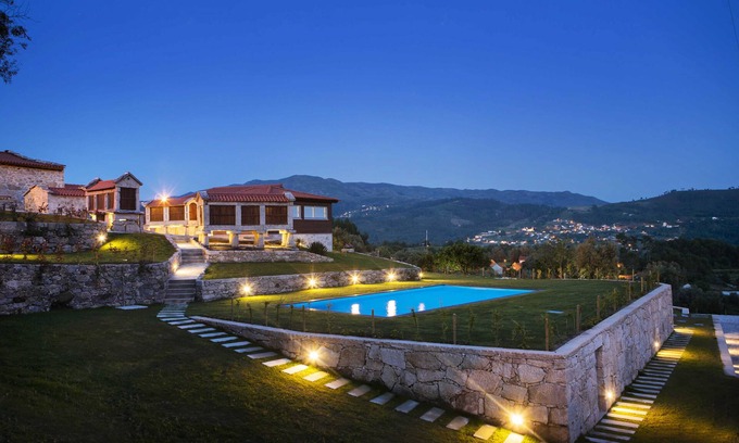 Arcos de Valdevez Villa | Eira - Casas de Selim