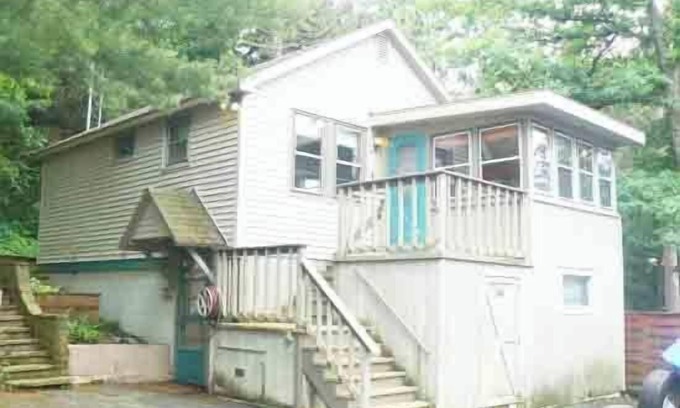 Lake Delton Cottage | Eischen Cottage 1 on Lake Delton