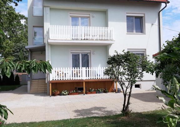 Eisenstadt Apartment | Eisenstadt Apartments