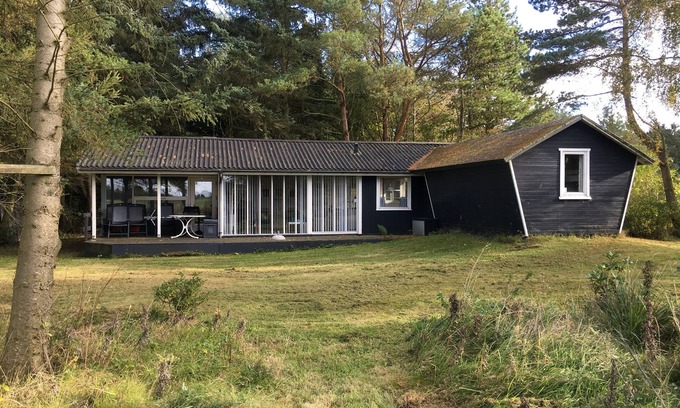 Nykobing Mors House | Ejerslev Lyng, Mors. Lovely 89m2 holiday cottage. Near the Limfjord & Harbour.