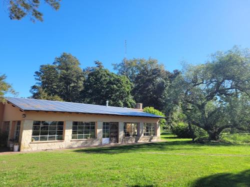 Gowland House | El Búho - Hospedaje en Casa de Campo