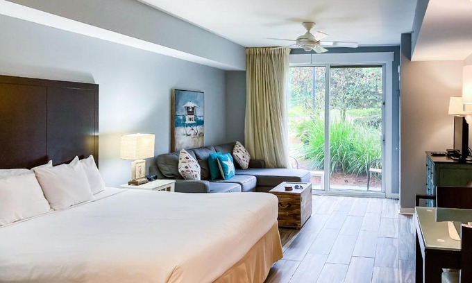 Baytowne Wharf Hotel | Elation #5111