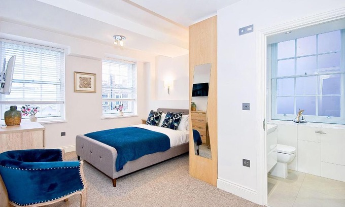 Temple House | Eldon Chambers Pod 5 by City Living London