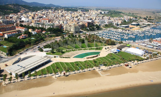 Sant Carles de la Rapita Apartment | Elegant house in the Mediterranean ON OFFER