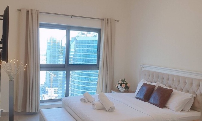 Al Barsha 1 Apartment | Elegant 1BR With Height's and City Views
