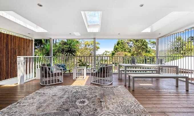 North Balgowlah House | Elegant 3-Bed Home with Games Room & Balcony