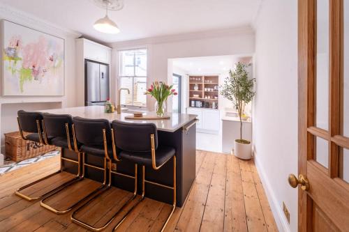 Cheltenham House | Elegant 3 bedroom home in the centre of Cheltenham