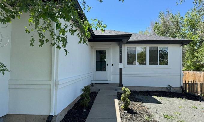 East Colfax House | Elegant 3BR w/Patio, Perfect Location