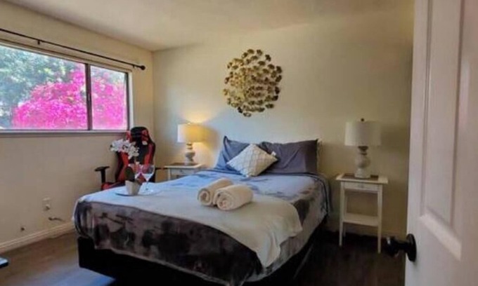 Riverside House | Elegant 5-Bedroom Riverside home with BBQ, AC, WiFi, Fitness, amenities and more