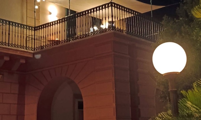 Piano di Sorrento Apartment | Elegant and cozy house inside historic villa with charm and history