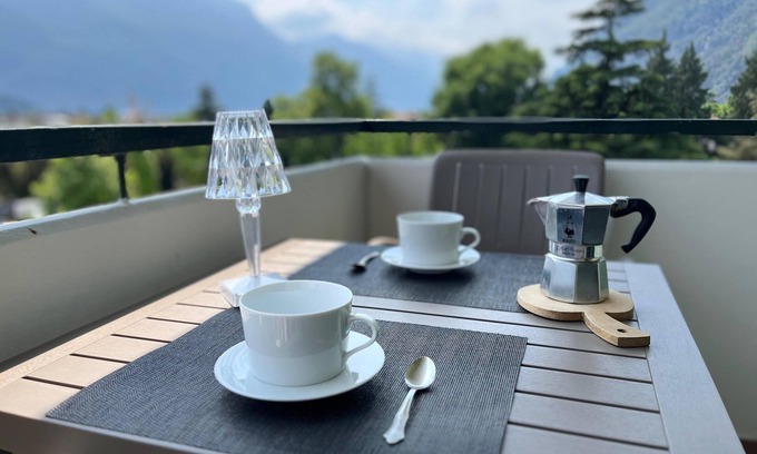 Riva del Garda Apartment | Elegant apartment in quiet residential area 5 min. from the center