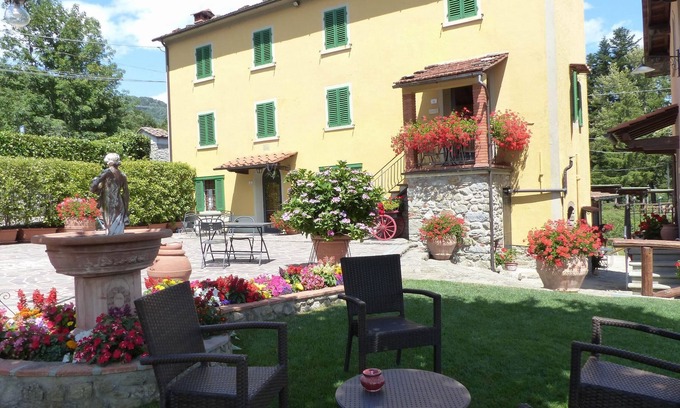 Saturnana Apartment | Elegant apartment in a small hamlet of Tuscany