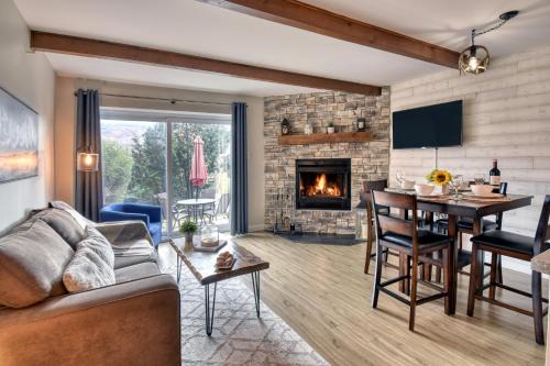 Mont-Tremblant Apartment | Elegant Apartment - View Tremblant Versant South