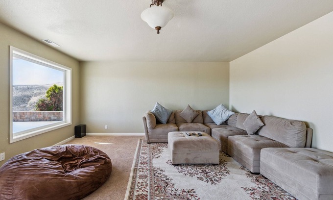 Northeast Reno House | Elegant Escape