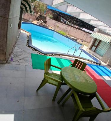 Gurugram Resort | Elegant get away farms with pool