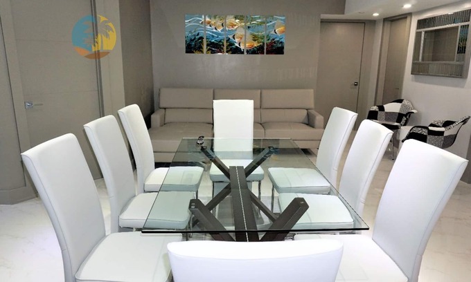 Mid Beach Apartment | Elegant Modern 4 Bedroom Beachfront for Bachelorettes - 518