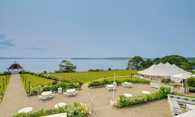 Stockton Springs Villa | Elegant Oceanfront Maine Estate w/Gazebo