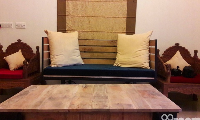 Rambagh House | Elegant Spacious Room near WTP