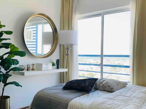 Cagayan de Oro Apartment | Elegant & Unique space The Loop 21st floor