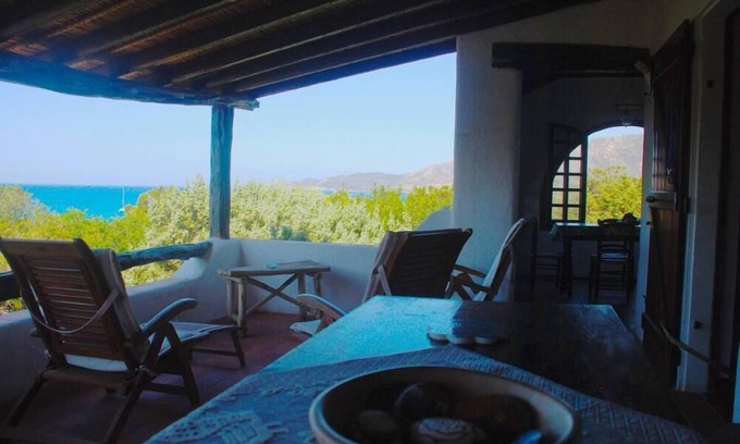 Campulongu Villa | Elegant villa with private entrance to the beach and private gazebo on the beach