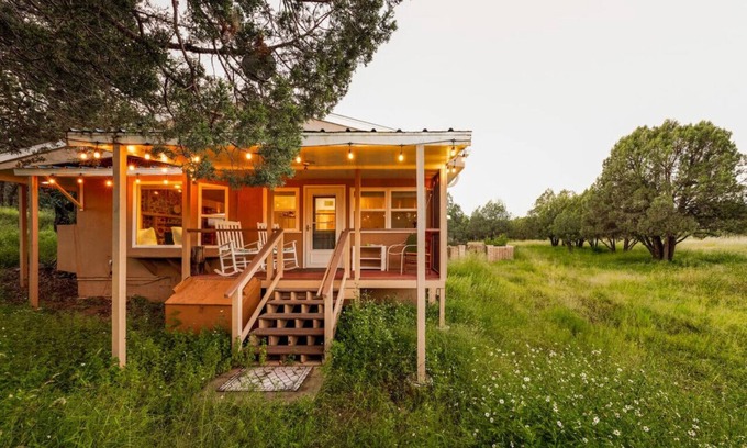 Elgin Apartment | Elgin (Todd Dunaway)