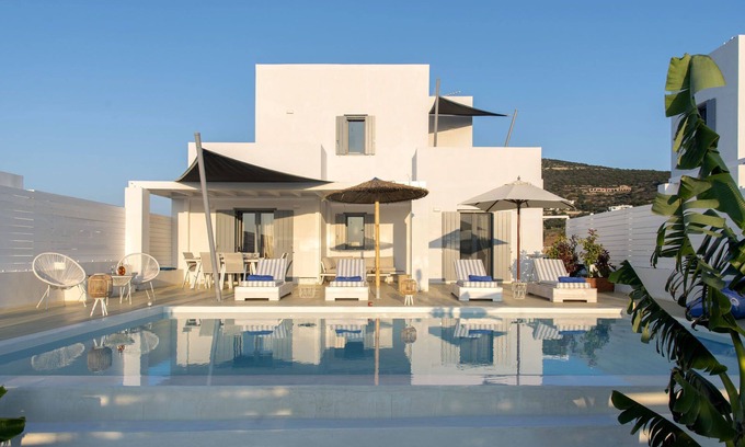 Paros Villa | Elitas Villa B, with 3 br and private pool