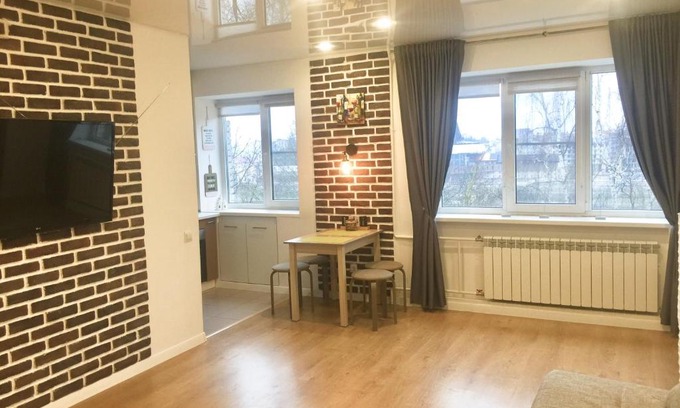 Pskov Old Town Apartment | Elite Flat in Center City