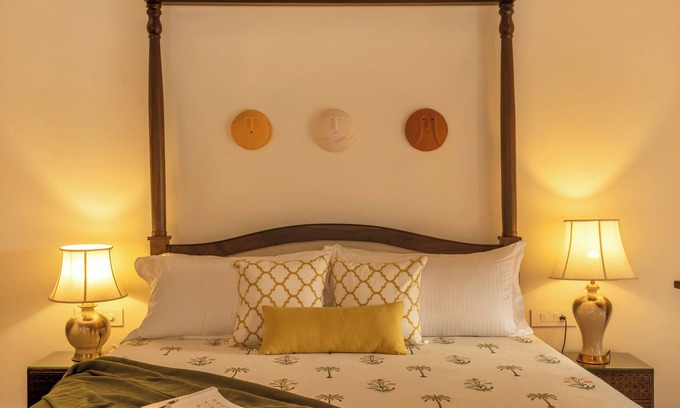 Arpora Villa | Elivaas Opalys