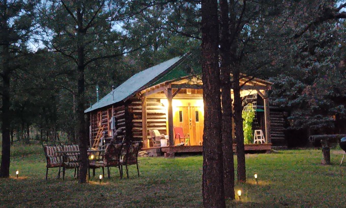 Blue Cabin | Elk hunter's paradise. Huge bulls here come here every day! Starlink internet