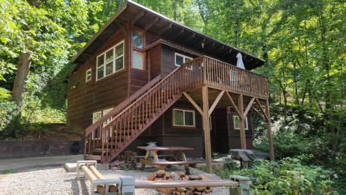 Cherokee House | Elk Ridge - cherokee casino GSMNP
