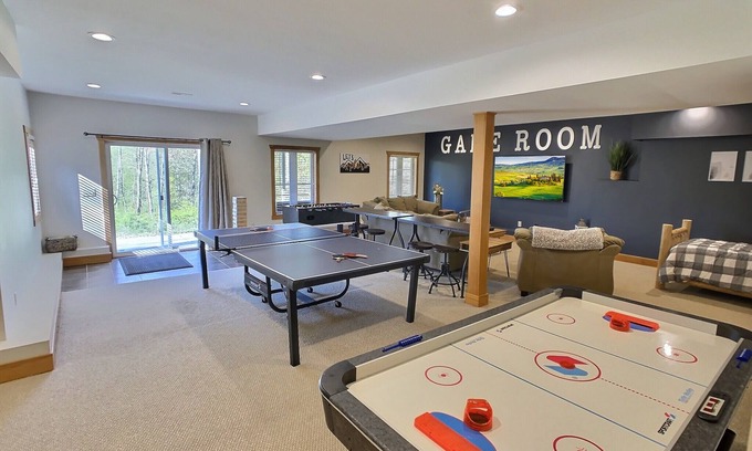Great Valley House | Ellicottville Chalet with Game Room, 3 Full Baths, Fire Pit, Sleeps 13