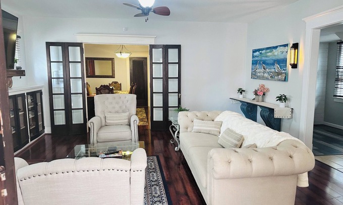 Buffalo Apartment | Elmwood Village home