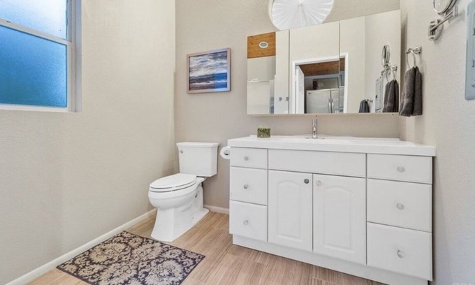 Lake Elsinore House | Elsinore cove getaway