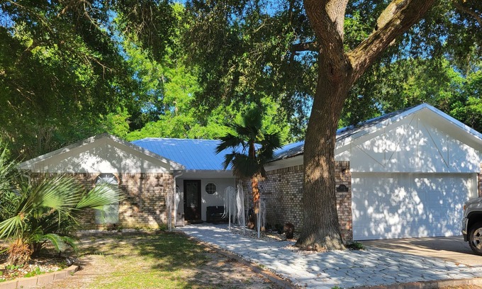 Gulf Park Estates House | Emerald Coast Paradise