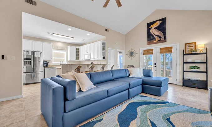 Crystal Shores House | Emeraldtide at Crystal Shores